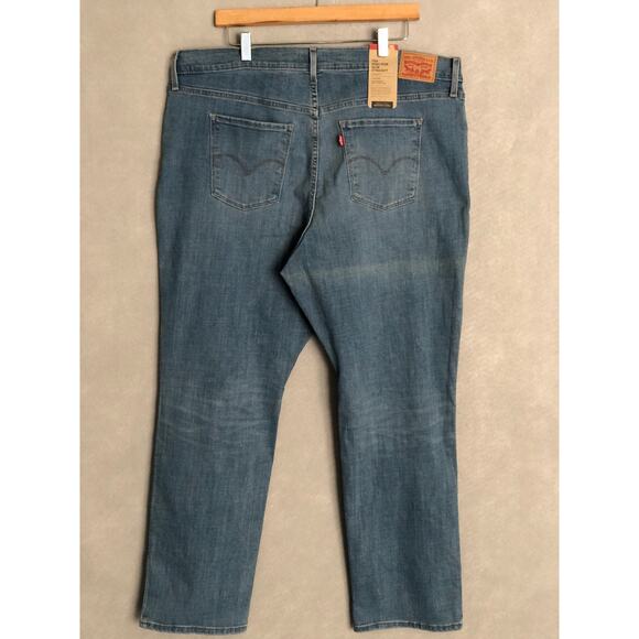 Levi’s Women's Size 20W 724 High Rise Slim Straight Jeans Medium Wash NEW - Picture 4 of 8